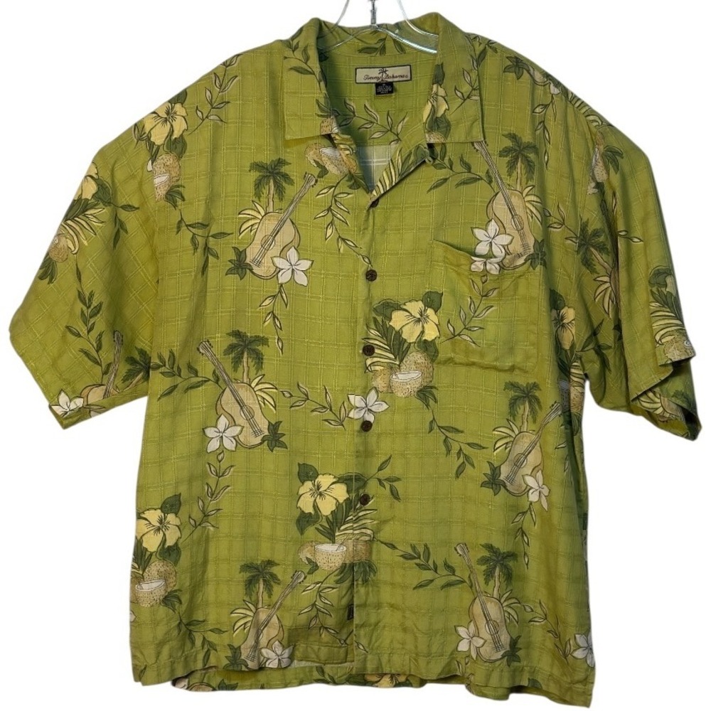 Tommy Bahama Silk Shirt Green Guitar Floral Hawaiian Short Sleeve‎ Button Up XL